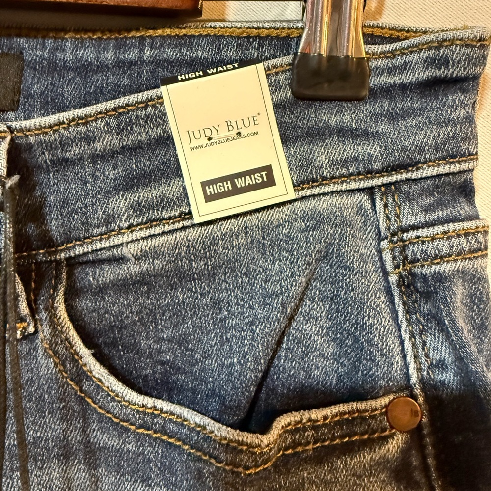 Judy Blue Jeans sz 7/28 High Waist New w/tags - Picture 3 of 5